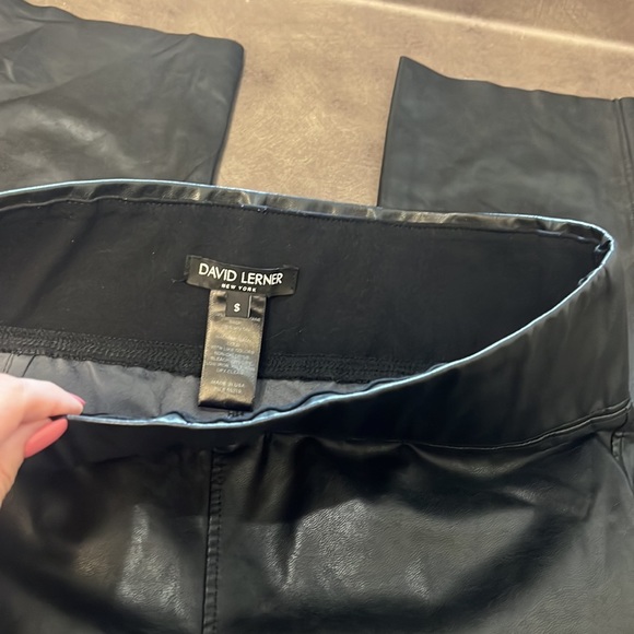 David Lerner Gemma High Rise Vegan Leather Black Pant Leggings Small - Picture 5 of 6